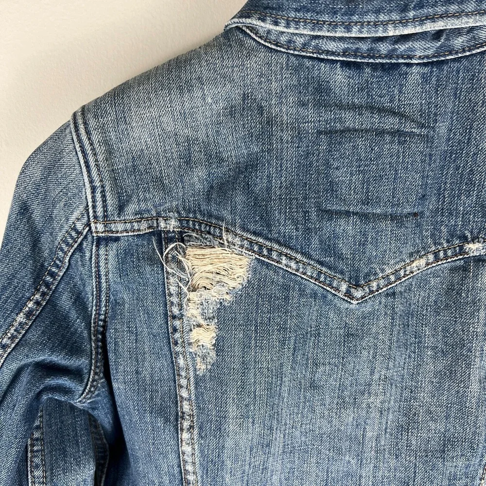 Abercrombie & Fitch Distressed Denim Jean Jacket Girls Size Medium‎ 17.5x20.5